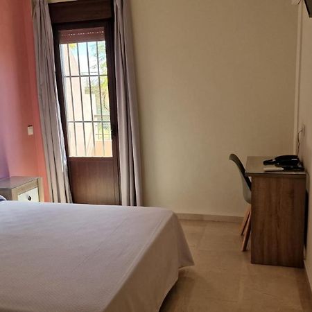 Hotel Nuevo เอสปาร์ตินาส ภายนอก รูปภาพ