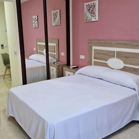 Hotel Nuevo เอสปาร์ตินาส ภายนอก รูปภาพ